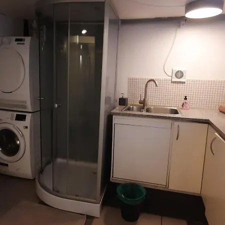 Basement Of House - Entire Place Apartment Odense