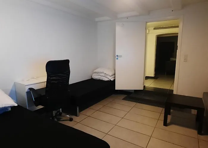 Apartment Basement Of House - Entire Place Odense